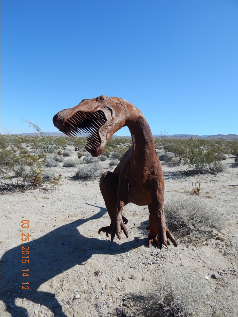 4335-DesertSculptures-2015